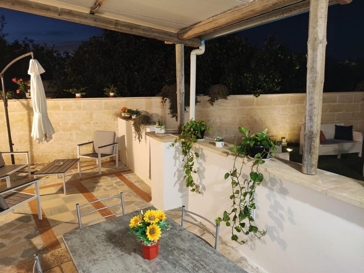Villino Tronchetto Bianco Bed and Breakfast Mola di Bari Exteriör bild