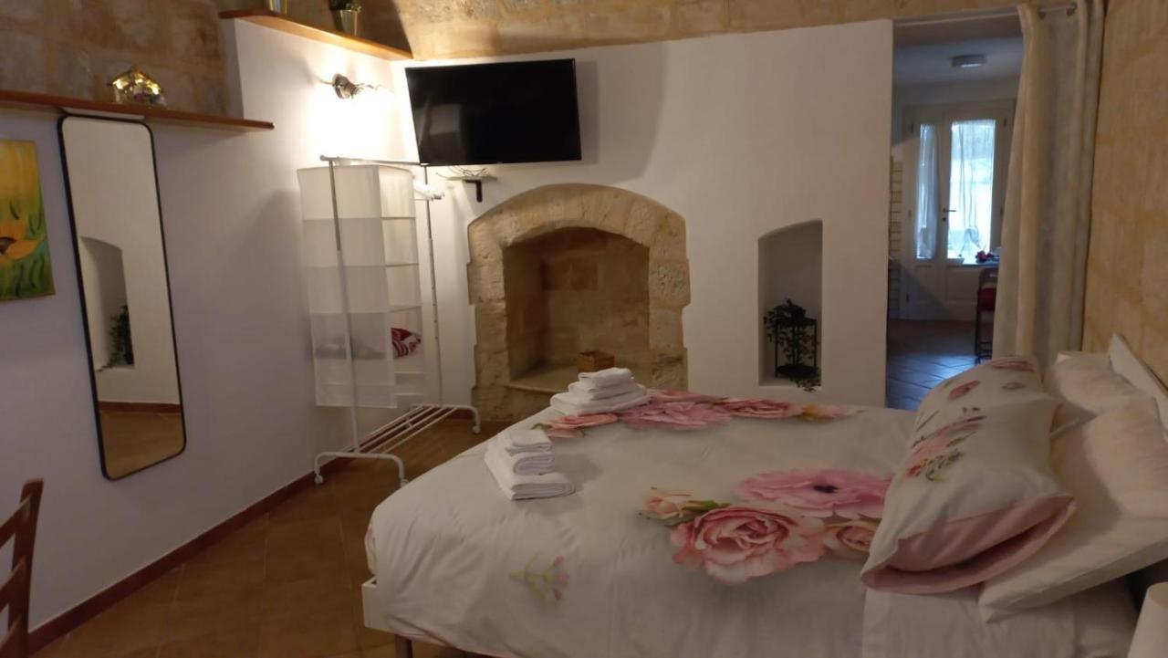 Villino Tronchetto Bianco Bed and Breakfast Mola di Bari Exteriör bild