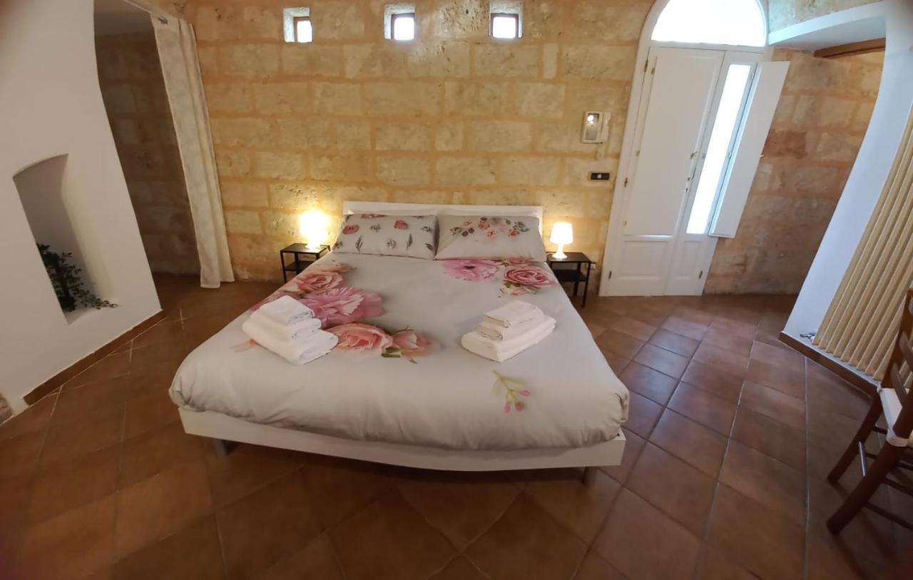 Villino Tronchetto Bianco Bed and Breakfast Mola di Bari Exteriör bild